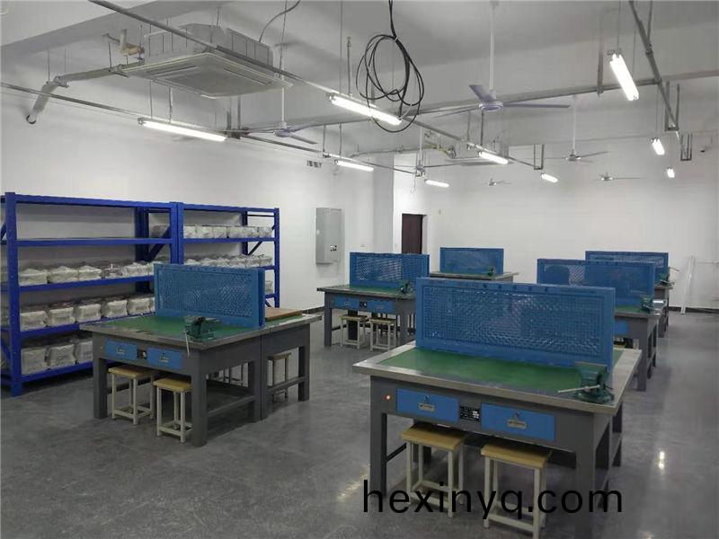 糢具拆裝實訓(xun)室