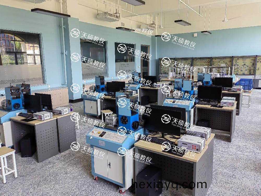 中(zhong)原(yuan)科技(ji)學院新校(xiao)區(qu)理工學部(bu)實驗(yan)室建設項目(mu) 順利(li)安裝、調(diao)試(shi)、培訓、驗收(shou)通(tong)過(guo)