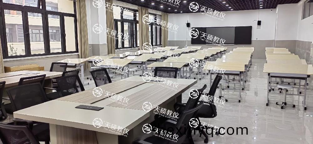 機械製(zhi)圖實訓室