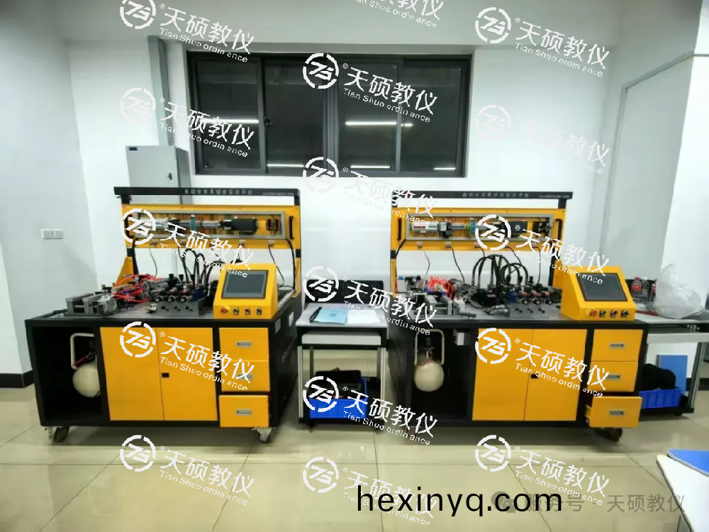 雲南工業技師學院自(zi)動化裌具實訓室、機牀裌具實訓室